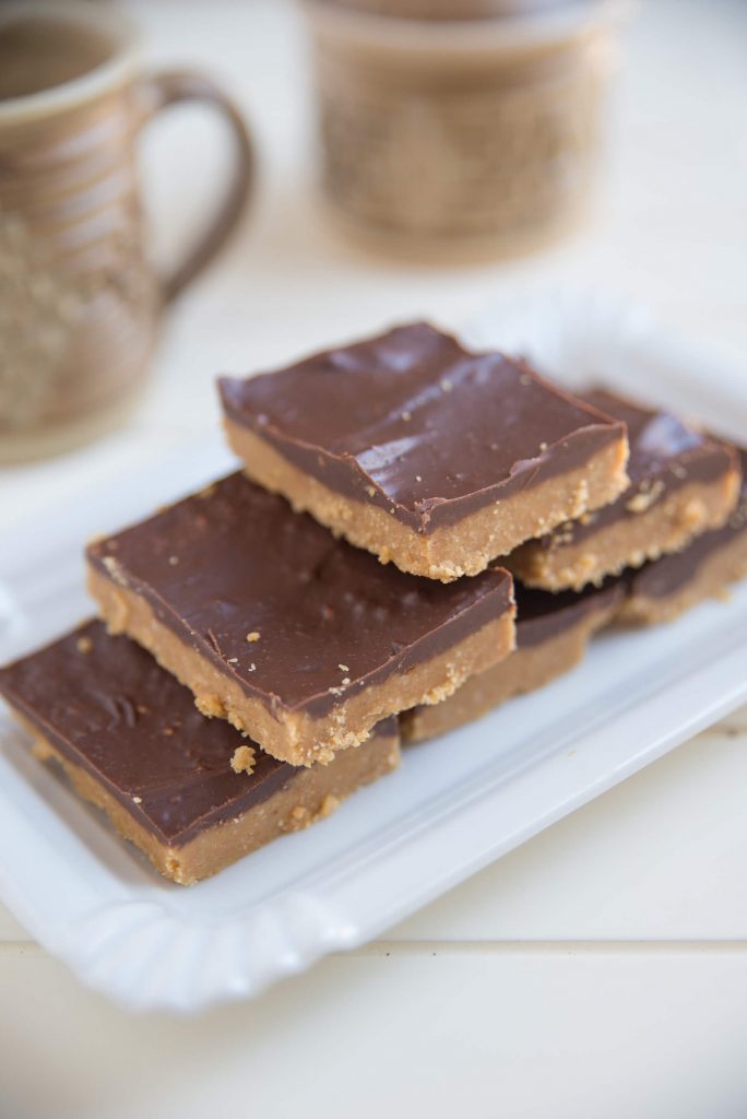 A chocolate/peanut butter fix is exactly what I needed, and these Trim Healthy Mama Chocolate Peanut Butter Bars fit the bill perfectly! These bars are the perfect combination of chewy, chocolatey, and peanut-buttery goodness that remind me of those Sunbelt Chocolate Peanut Butter granola bars.