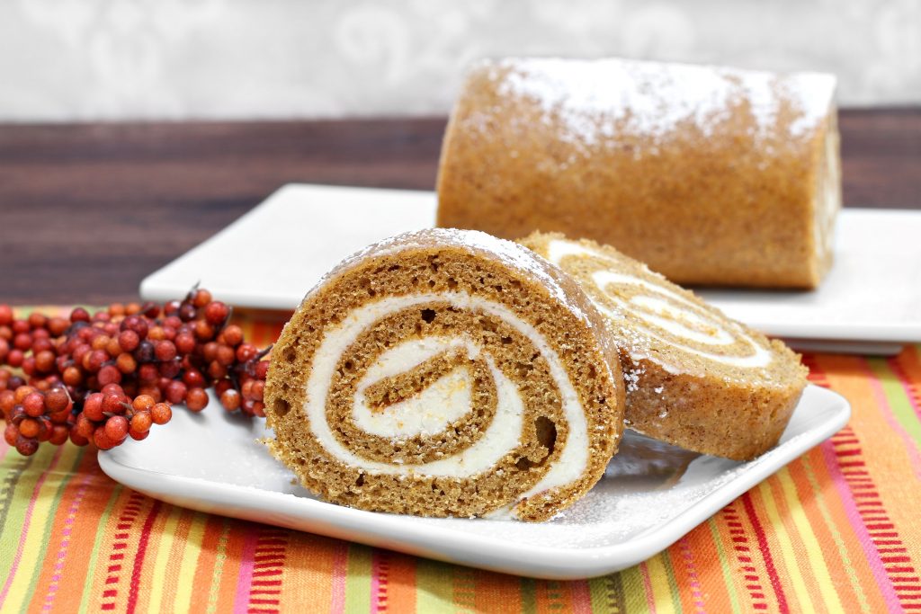 Pumpkin Roll with Cream Cheese Filling