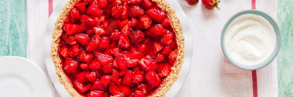 Enjoy this Keto Sugar Free Strawberry Pie anytime you're craving a sweet and fruity taste of summer! This fresh strawberry pie is a THM:S fuel, Ketogenic, Low Carb, and Grain free.