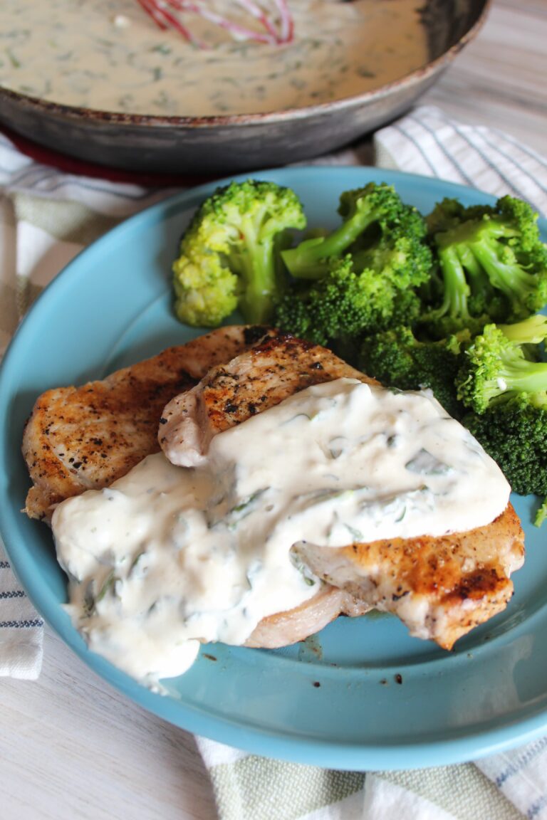 Pork Chops with Spinach Cream Sauce - Fit Mom Journey