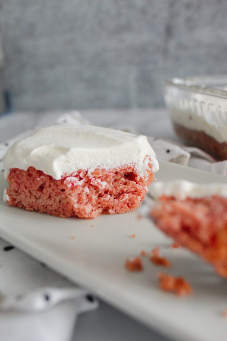 Paleo & Keto Strawberry Cake (Low Carb, Grain Free, Gluten Free, THMS