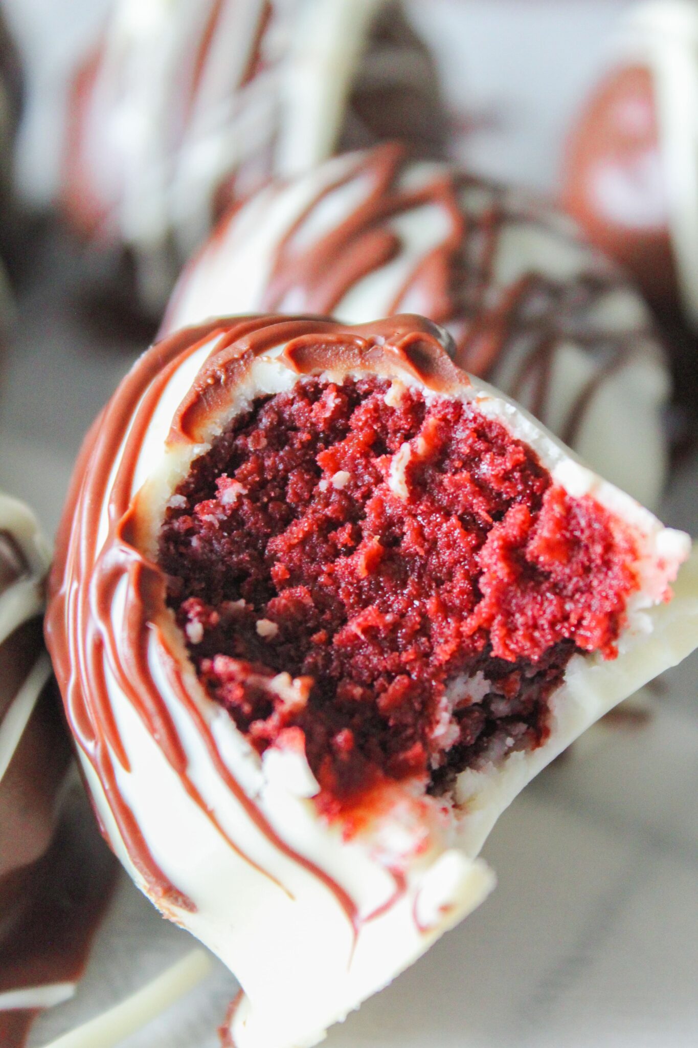 Keto Red Velvet Truffles {Low Carb, Ketogenic, THMS, Sugar Free, Grain