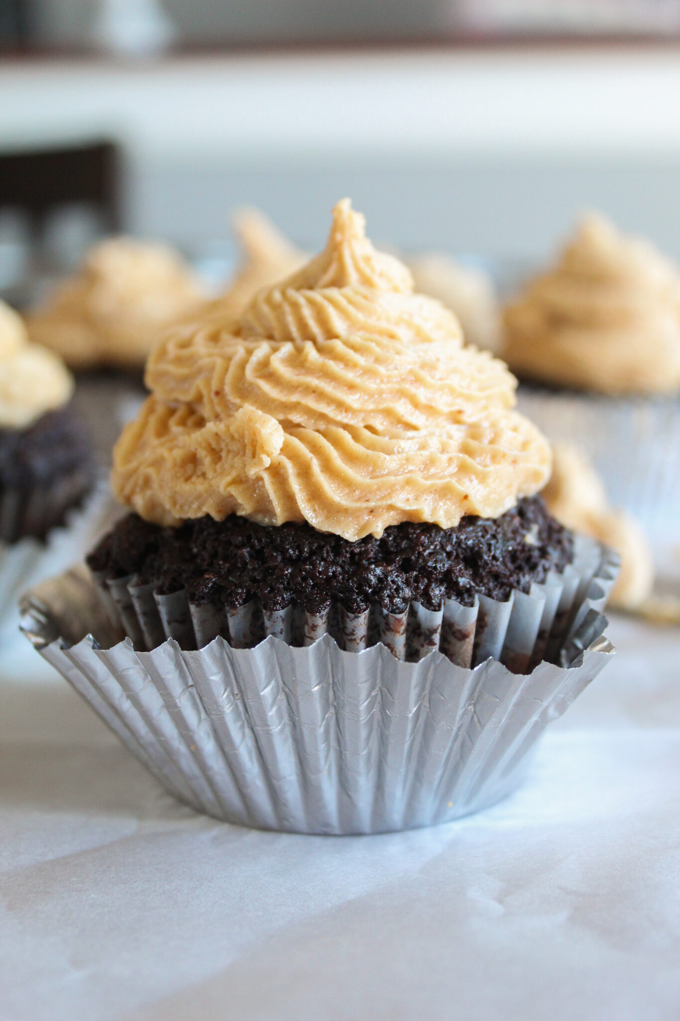 Keto Dark Chocolate Peanut Butter Cupcakes Fit Mom Journey