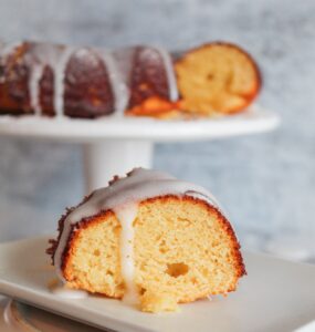 Flavored with lemon juice and covered in a tart lemon glaze, Keto Lemon Bundt cake is the ultimate light and refreshing dessert.  It is low carb, high fat, ketogenic, and a THM:S, the perfect Keto Easter Dessert!