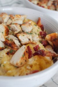 All the goodness you love about Pasta Carbonara, but low carb!  Low Carb Spaghetti Squash Carbonara is cheesy and bacon-y, but much lighter on carbs.  This meal is easy, healthy, and pairs well with parmesan crusted chicken for a well rounded meal.