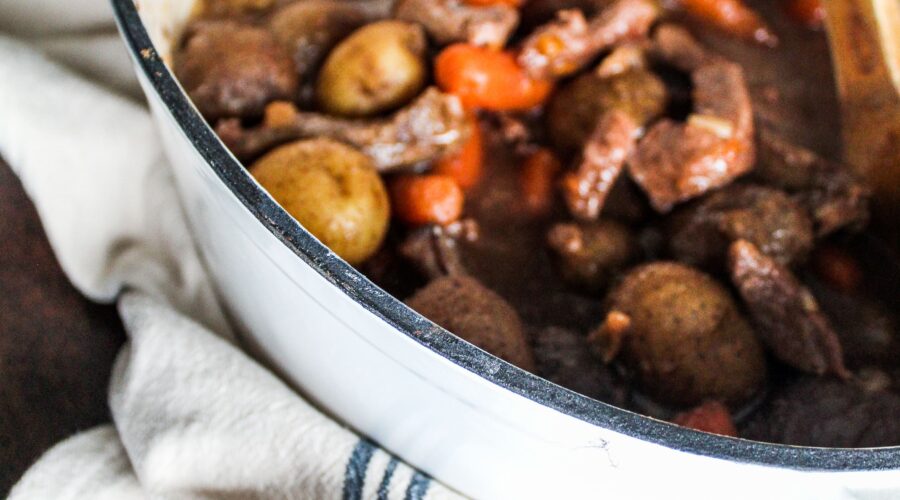 Need a super simple dinner? Throw these Keto Steak tips in the slow cooker and enjoy a ready to eat dinner in the evening. Steak tips in gravy with carrots, radishes, celery, and onion is a whole meal to itself.