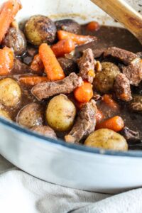 Need a super simple dinner?  Throw these Keto Steak tips in the slow cooker and enjoy a ready to eat dinner in the evening.  Steak tips in gravy with carrots, radishes, celery, and onion is a whole meal to itself.