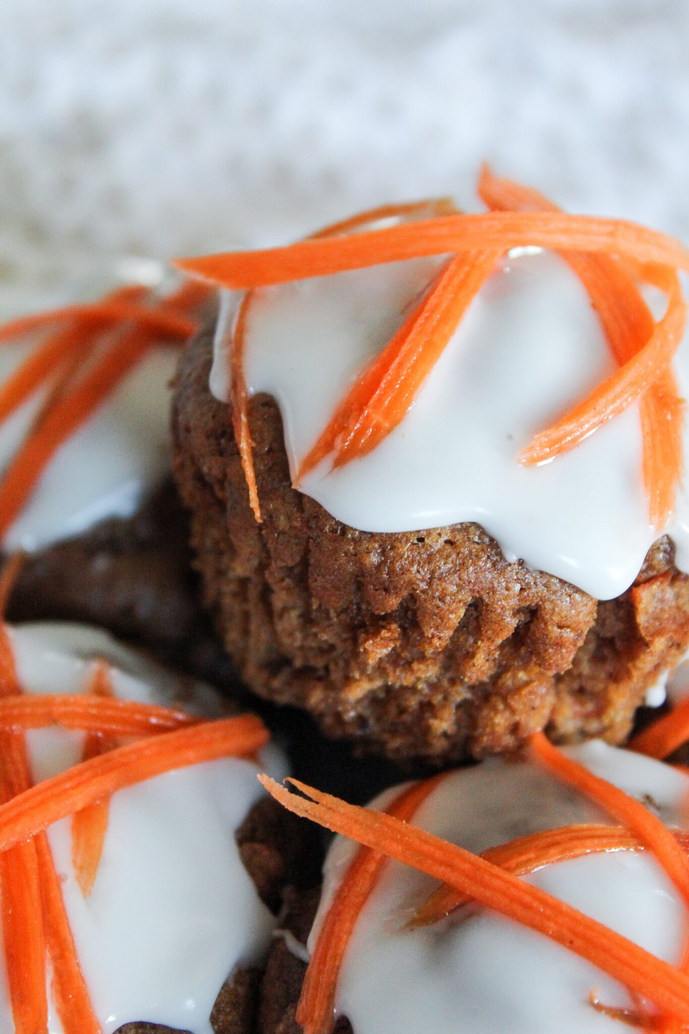 Low Carb Carrot Cake Muffins Keto, THMS, 2.7 g net carbs) Fit Mom