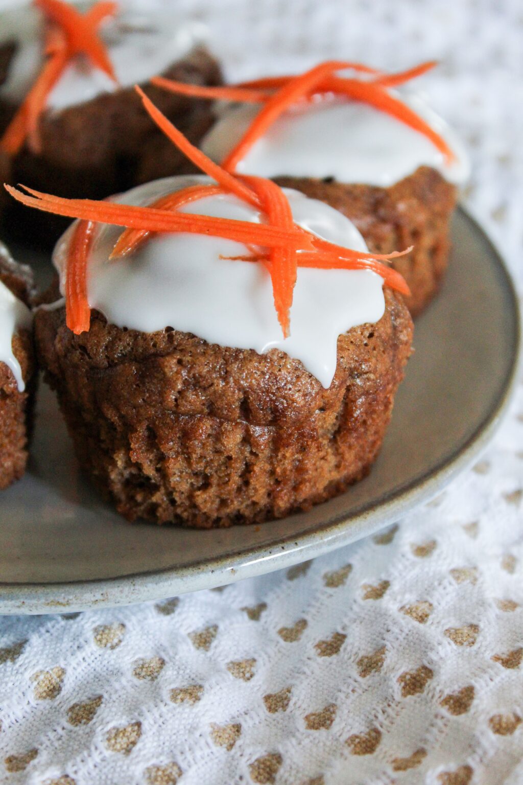 Low Carb Carrot Cake Muffins Keto, THMS, 2.7 g net carbs) Fit Mom