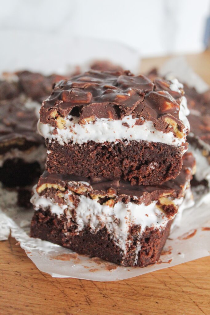 Keto Marshmallow Crunch Brownie Bars (Low Carb, Sugar Free)