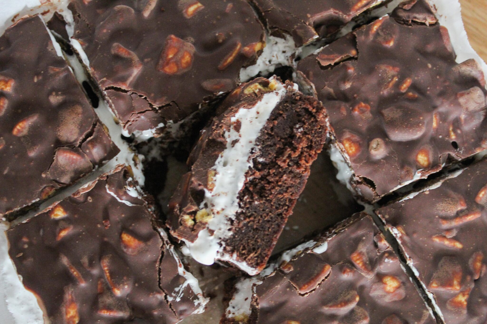 Keto Marshmallow Crunch Brownie Bars (Low Carb, Sugar Free) Fit Mom